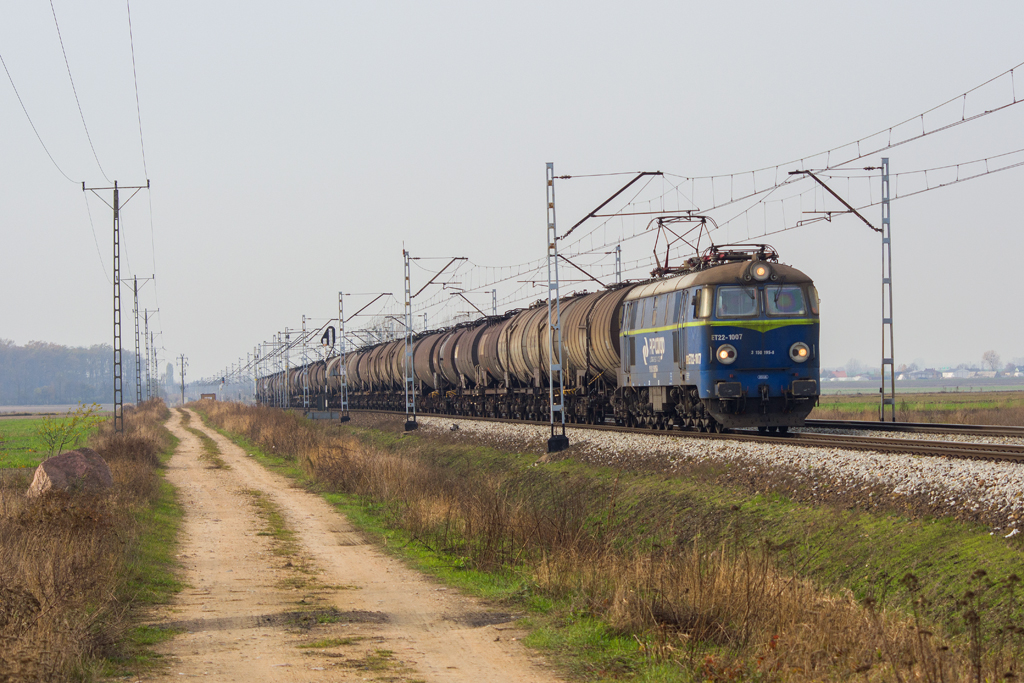 ET22-1007 [PKP Cargo / del. Orlen KolTrans]