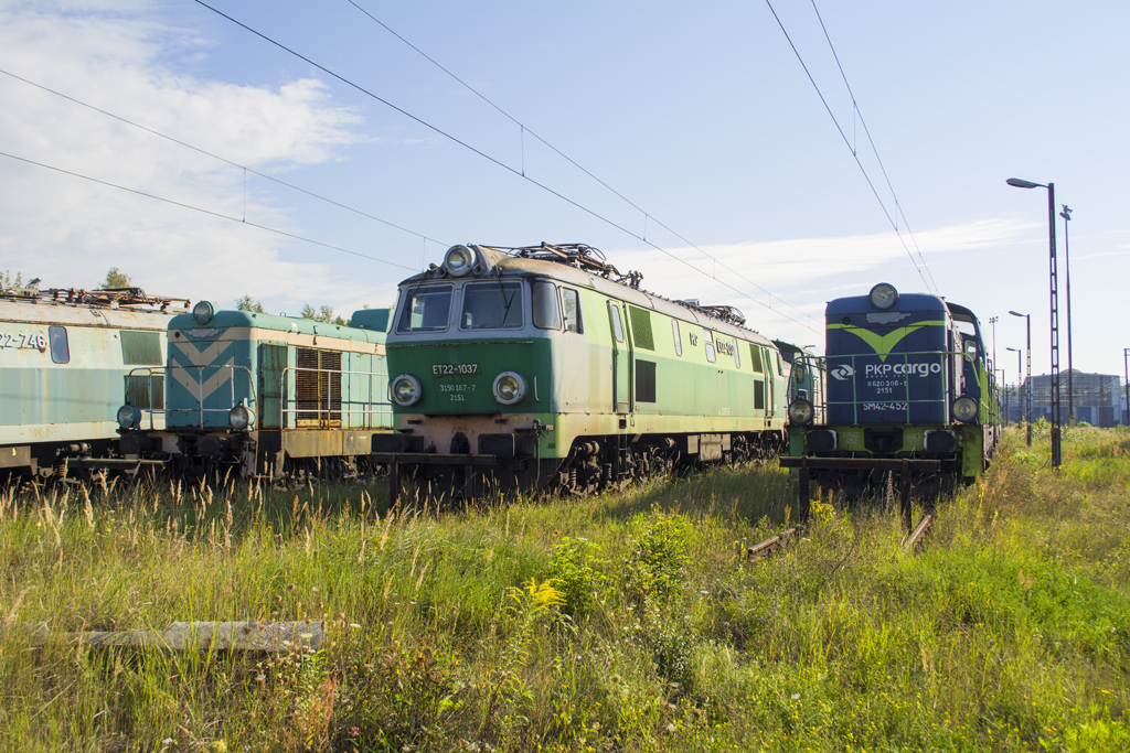 ET22-1037 [PKP Cargo]