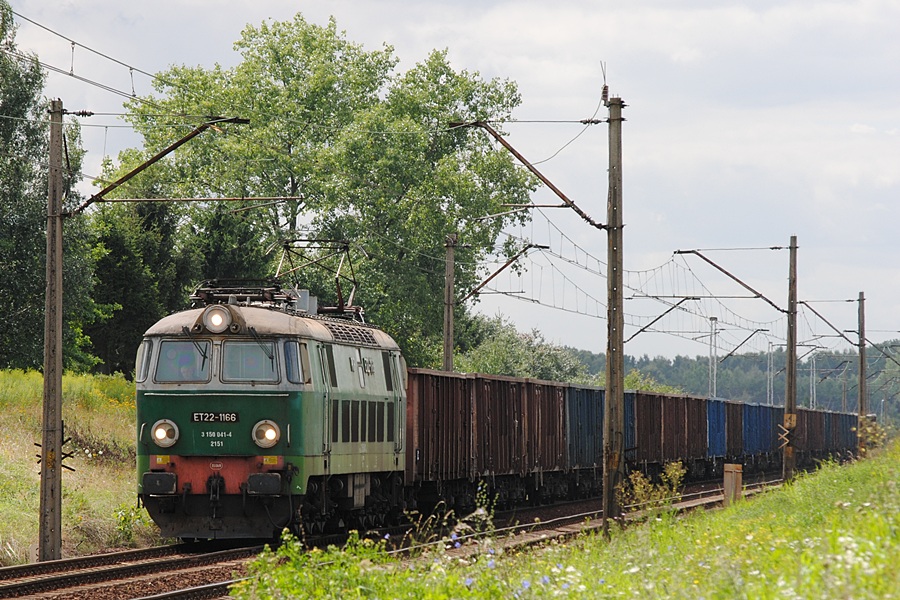 ET22-1166 [PKP Cargo]