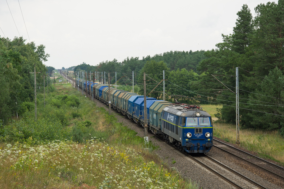 ET22-2035 [PKP Cargo]