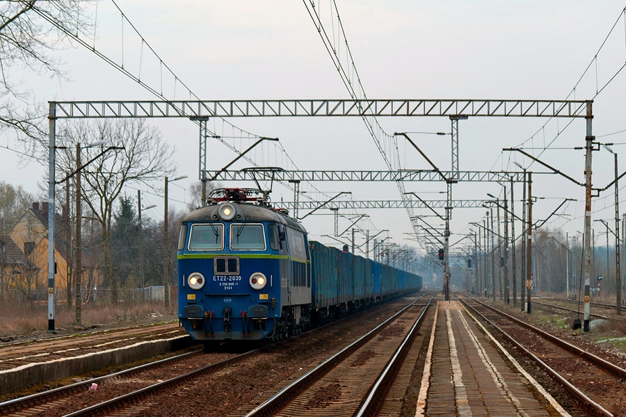 ET22-2039 [PKP Cargo]