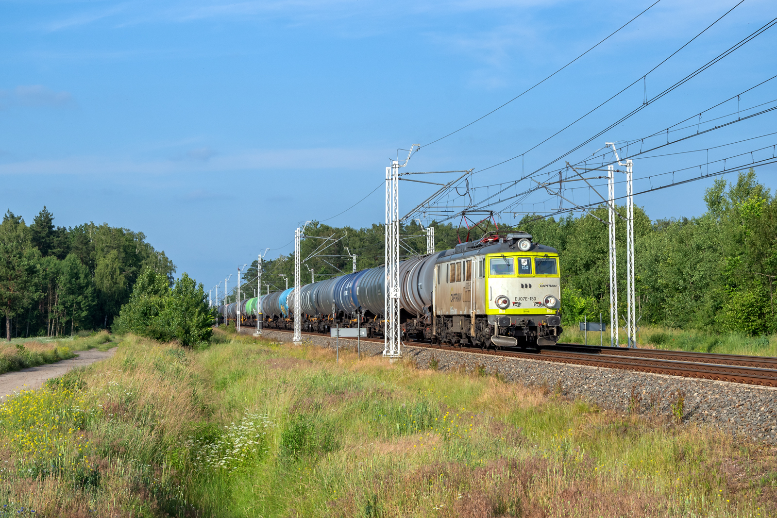 EU07-150 [Captrain]
