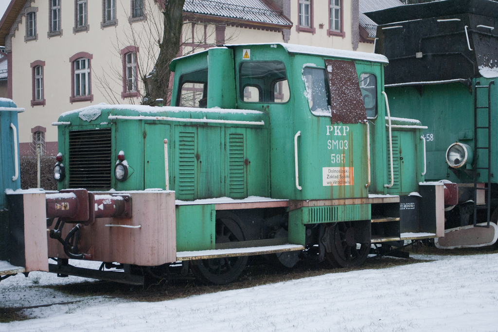 SM03-585 [PKP Cargo]