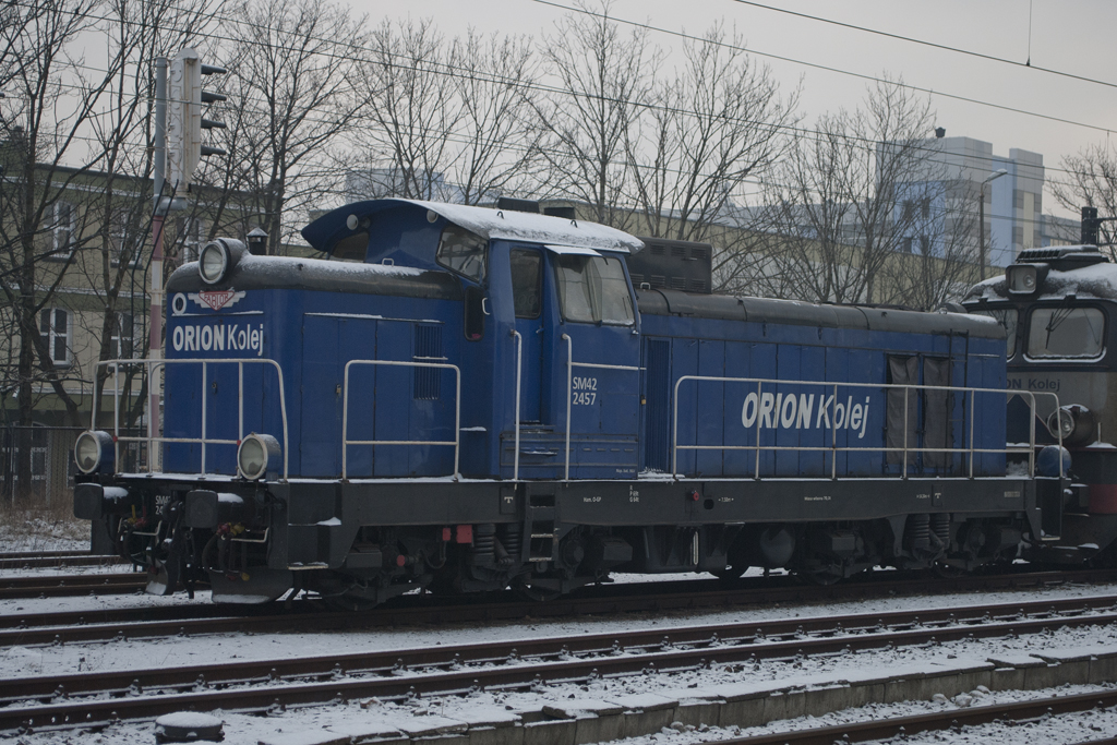 SM42-2457 [Orion Kolej]