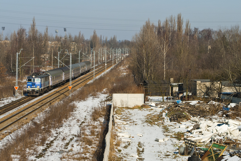 EU07-306 [PKP InterCity]