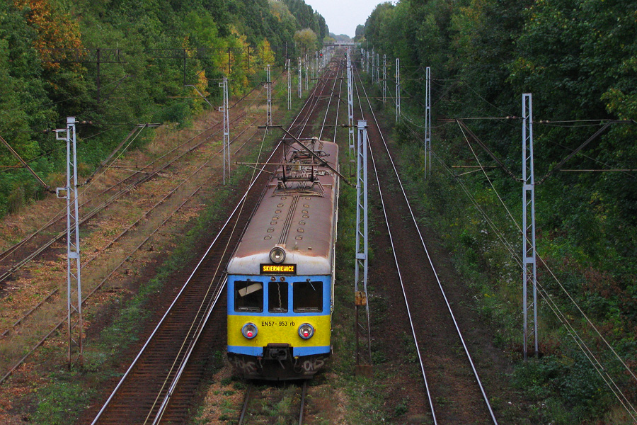 EN57-953 [PKP Przewozy Regionalne]
