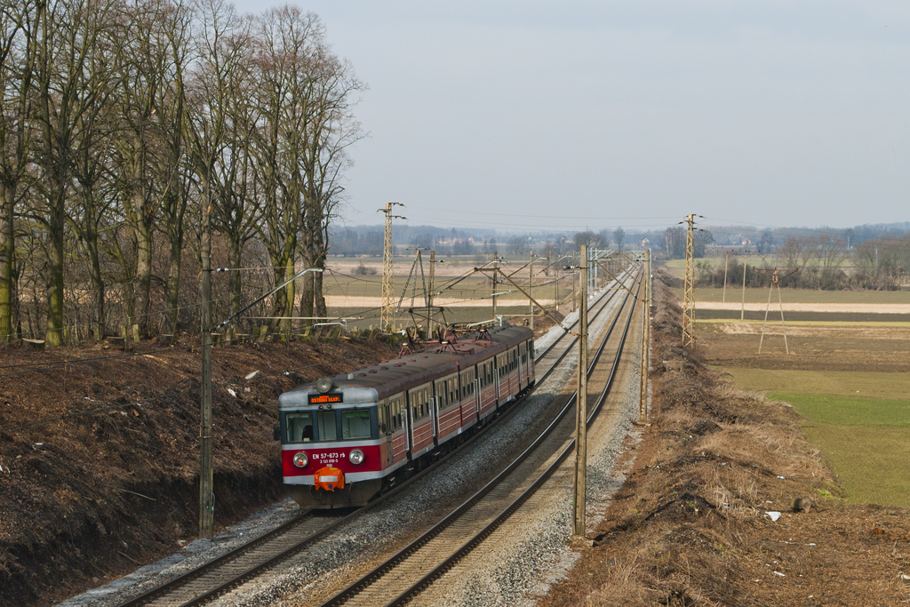 EN57-643 [Przewozy Regionalne]