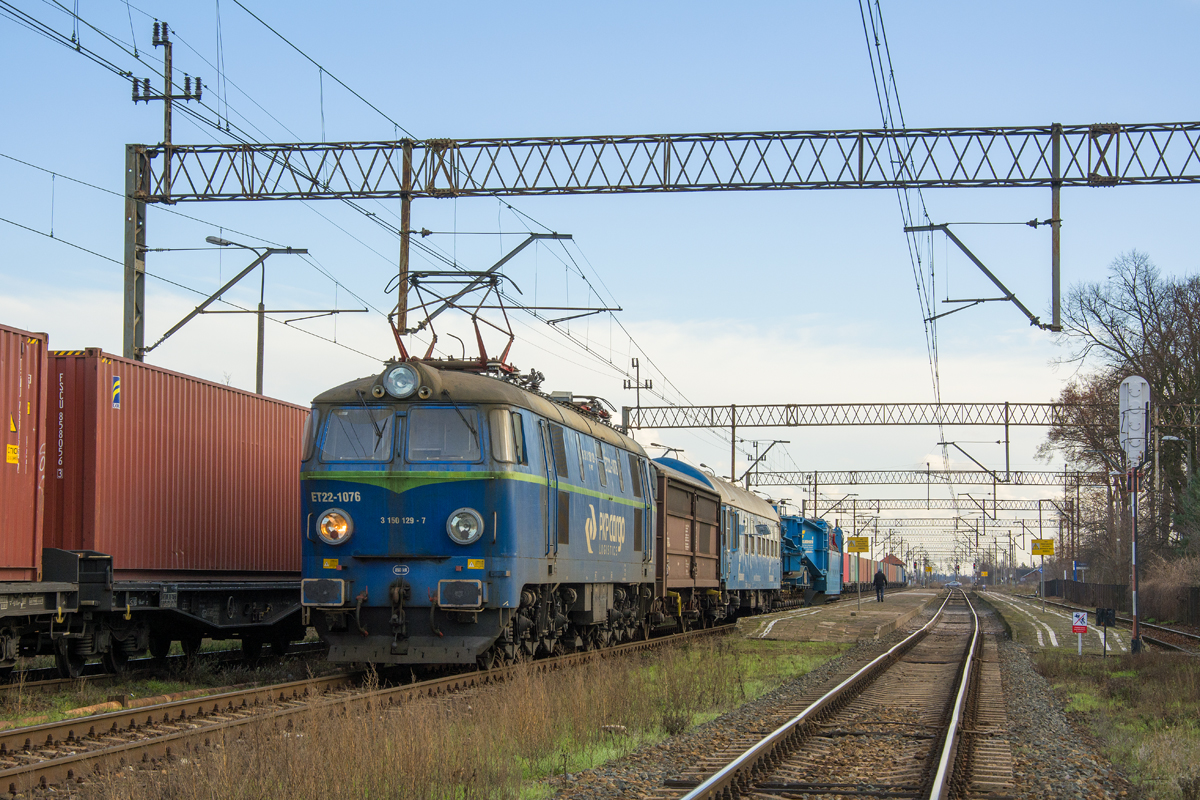 ET22-1076 [PKP Cargo]
