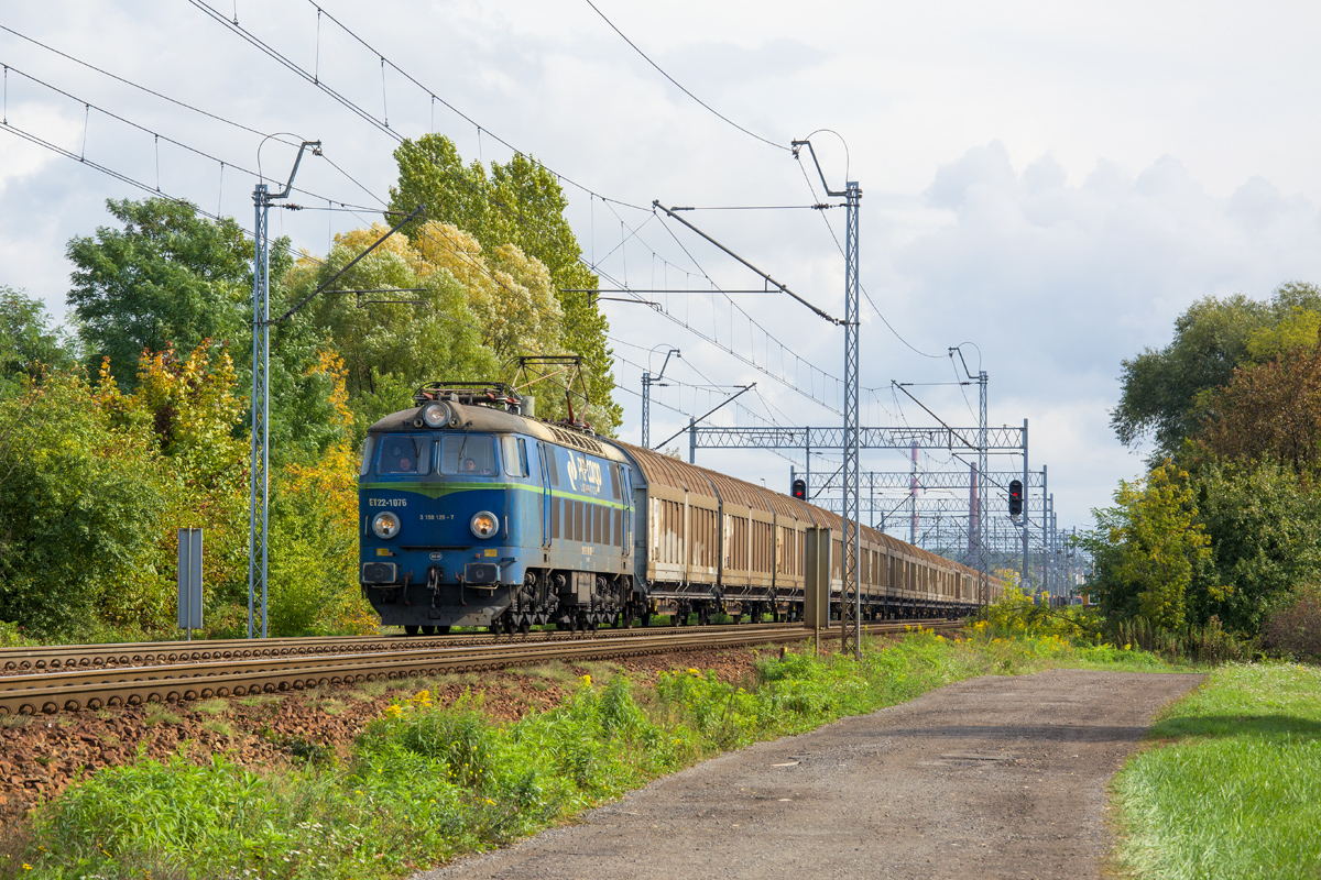 ET22-1076 [PKP Cargo]