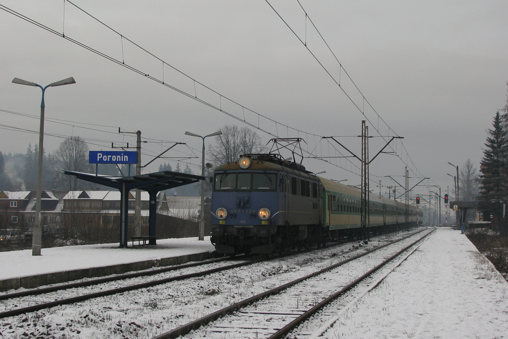 EP07-229 [PKP InterCity]