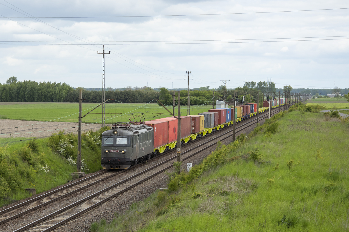 182 007-5 [CTL Logistcis]