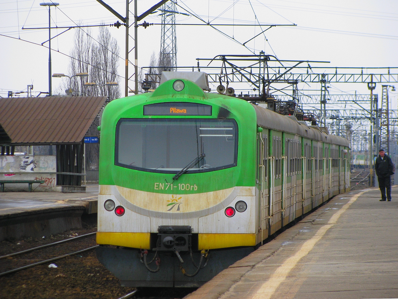 EN71-100 [Koleje Mazowieckie]