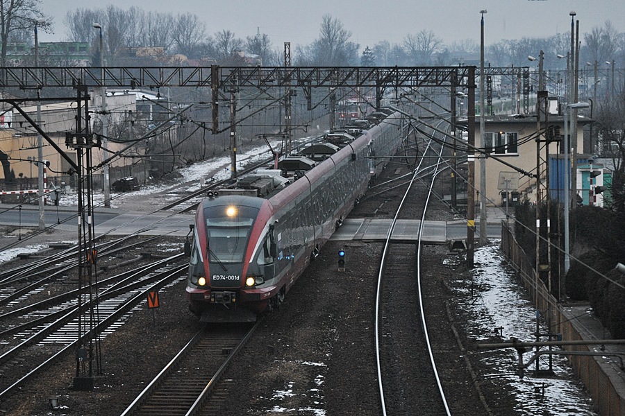 ED74-001 [PKP InterCity]