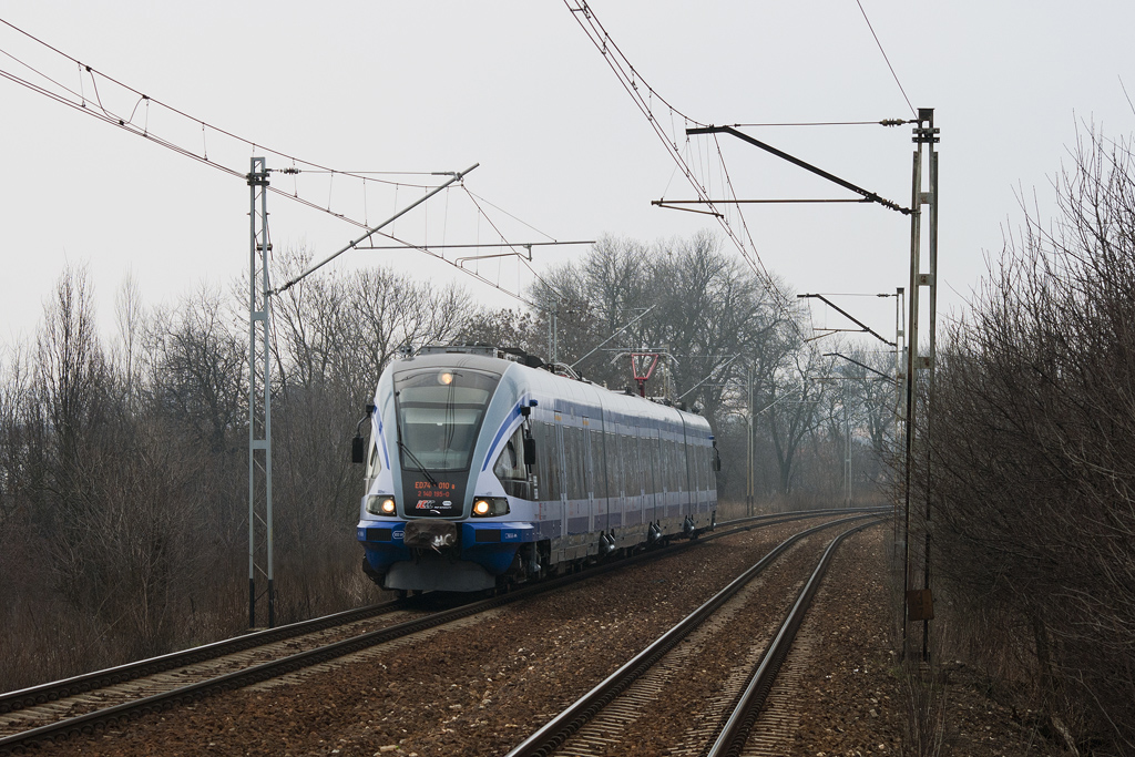 ED74-010 [PKP InterCity]