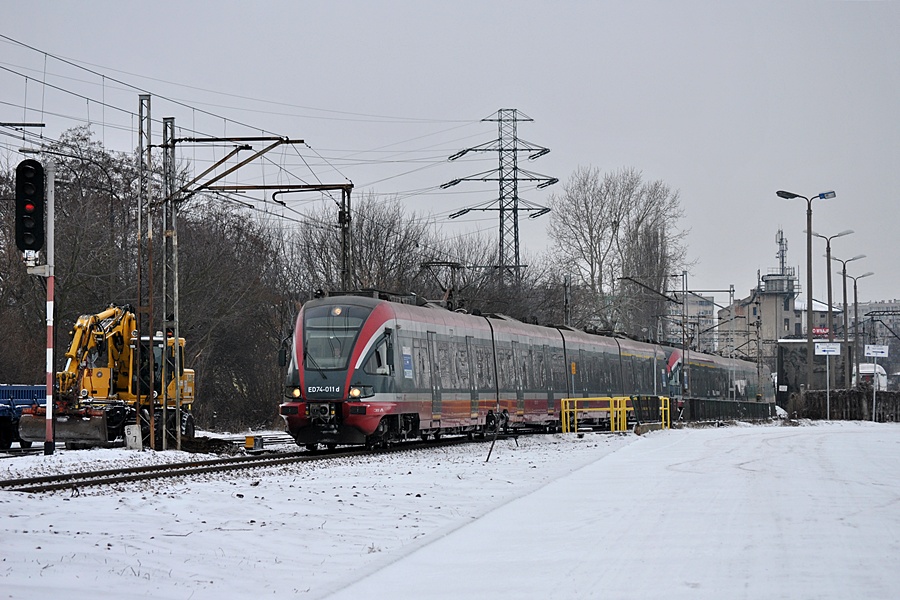 ED74-011 [PKP InterCity]