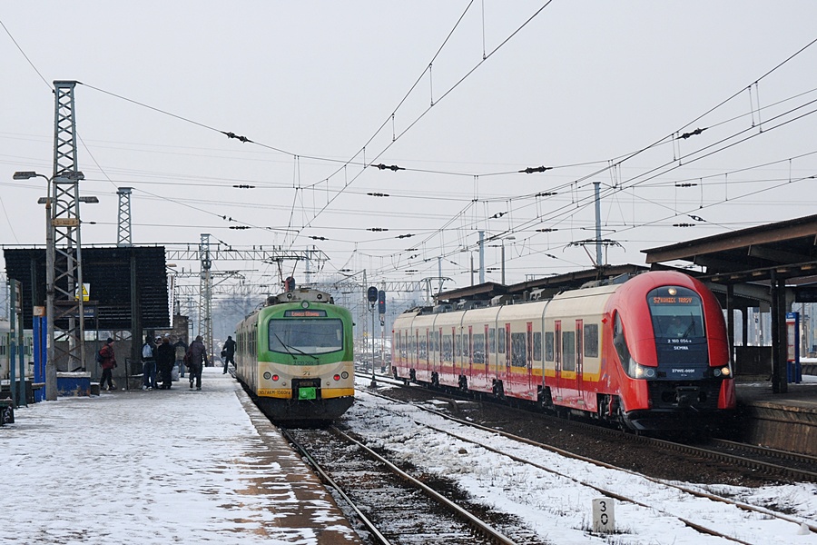 27WE-009 [SKM Warszawa]