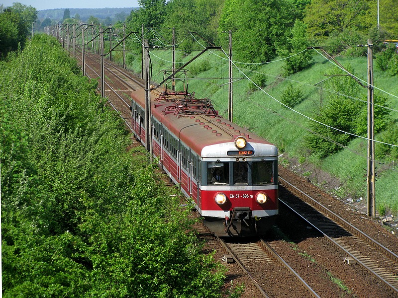 EN57-696 [Przewozy Regionalne]