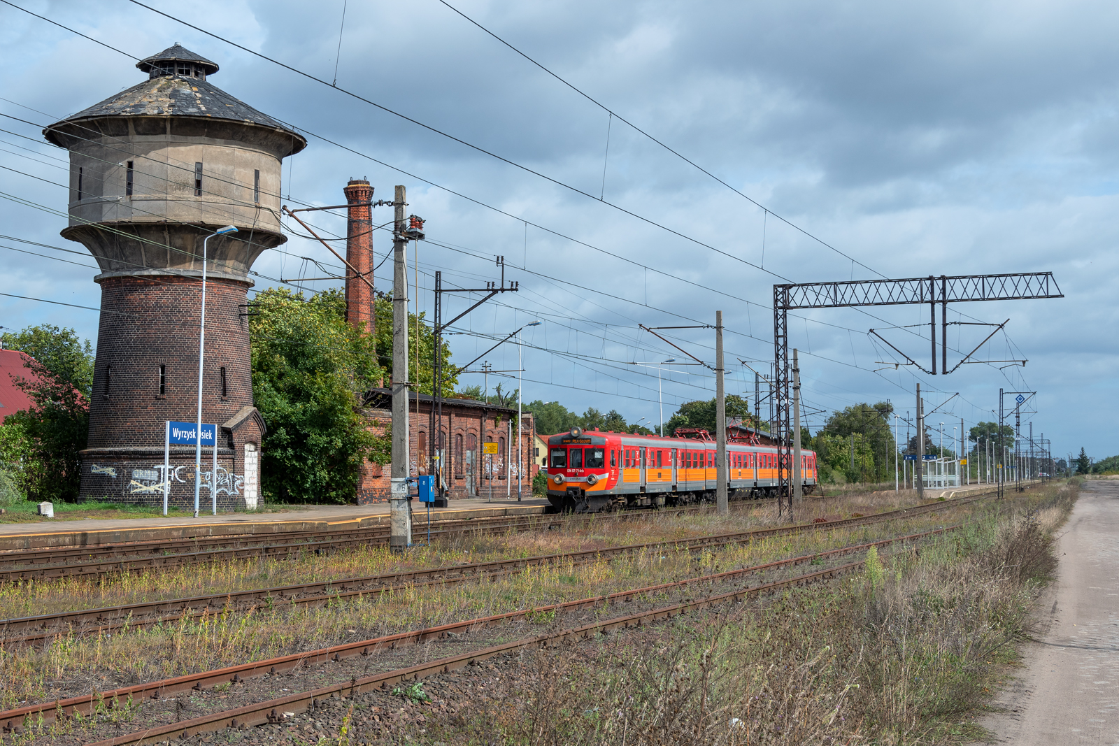EN57-714 [Polregio]