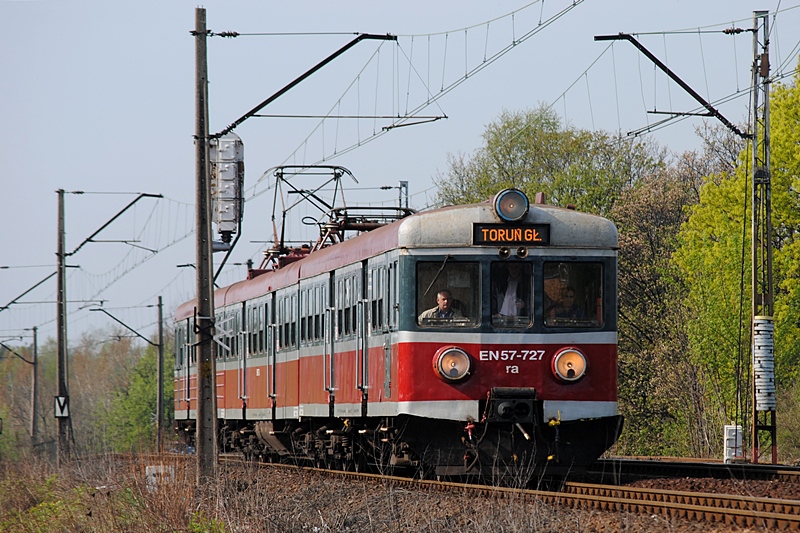 EN57-727 [Przewozy Regionalne]