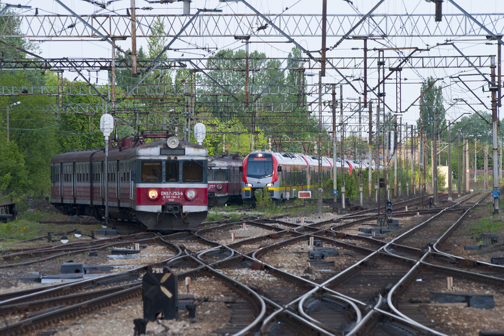EN57-753 [Przewozy Regionalne]