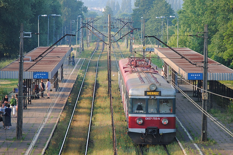 EN57-755 [Przewozy Regionalne]
