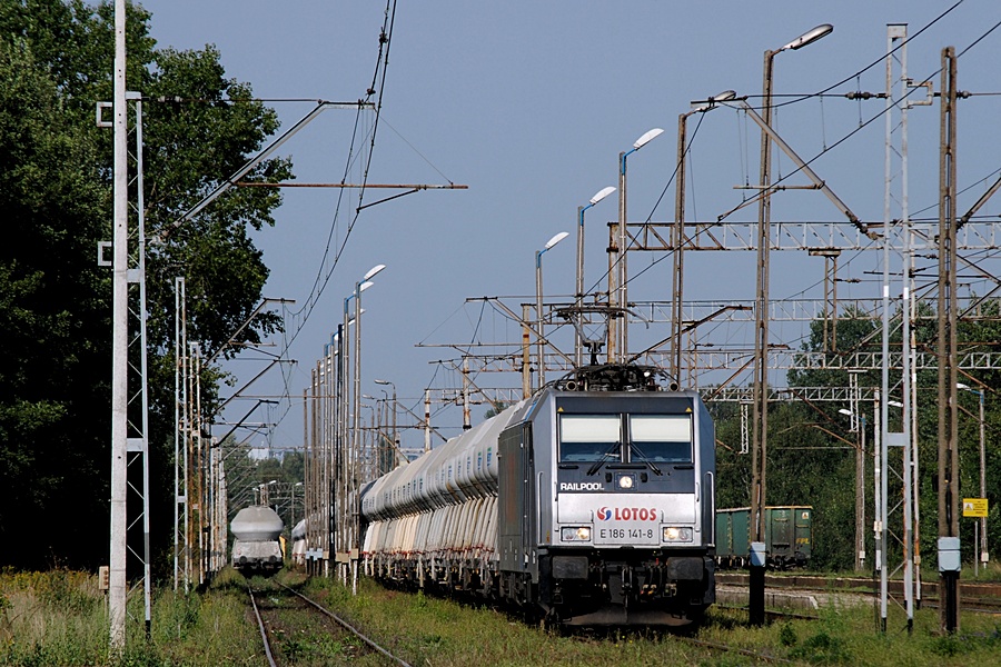 E186 141-6 [Railpool GmbH / del. Lotos Kolej]
