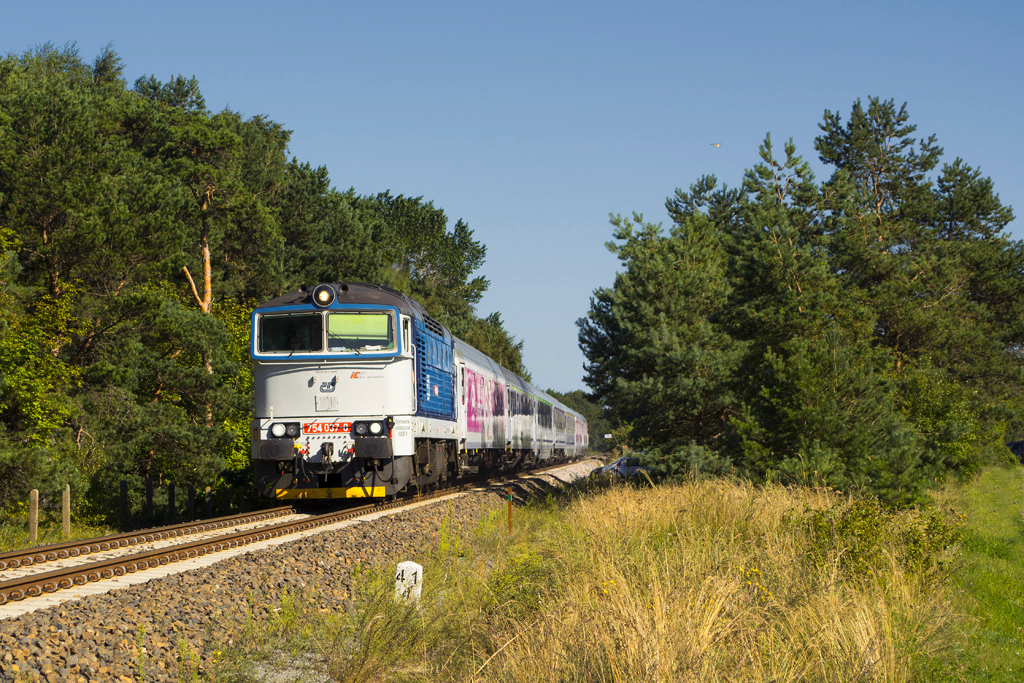 754 037-0 [PKP InterCity]
