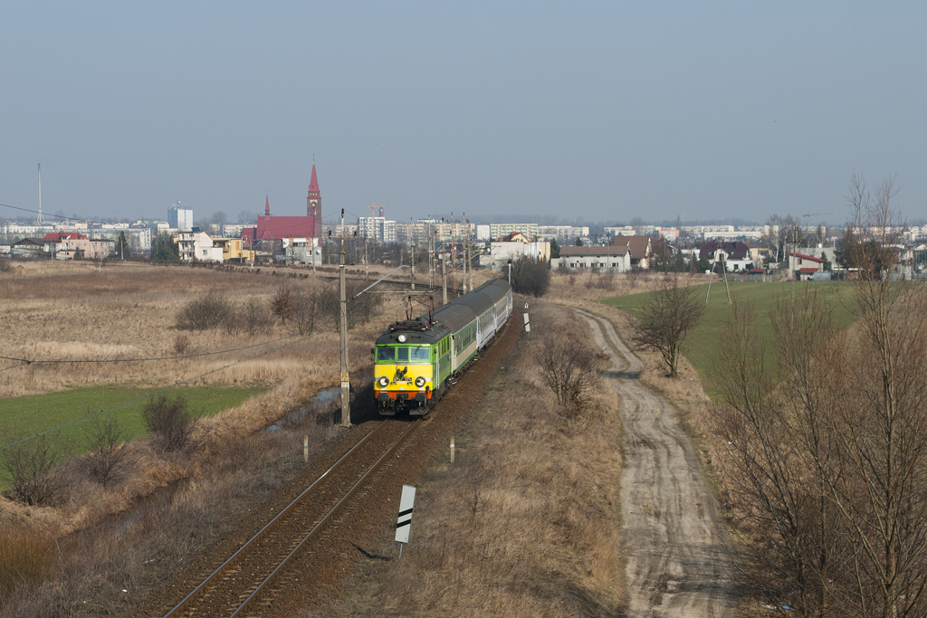 EP07-174 [PKP InterCity]