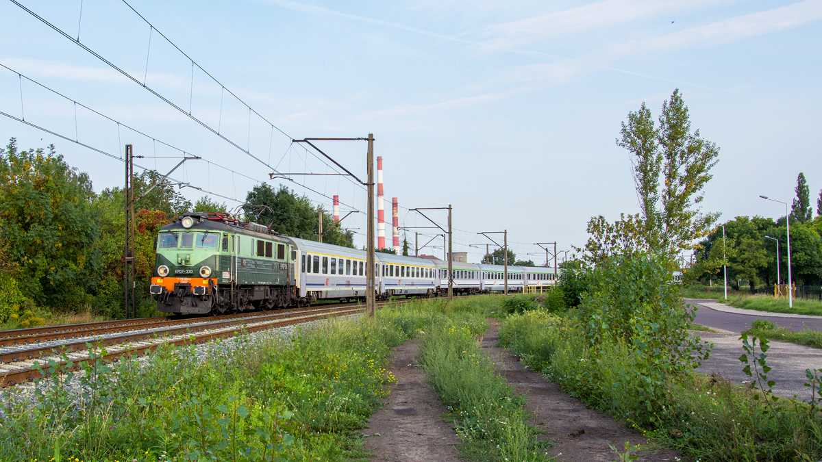 EP07-330 [PKP InterCity]