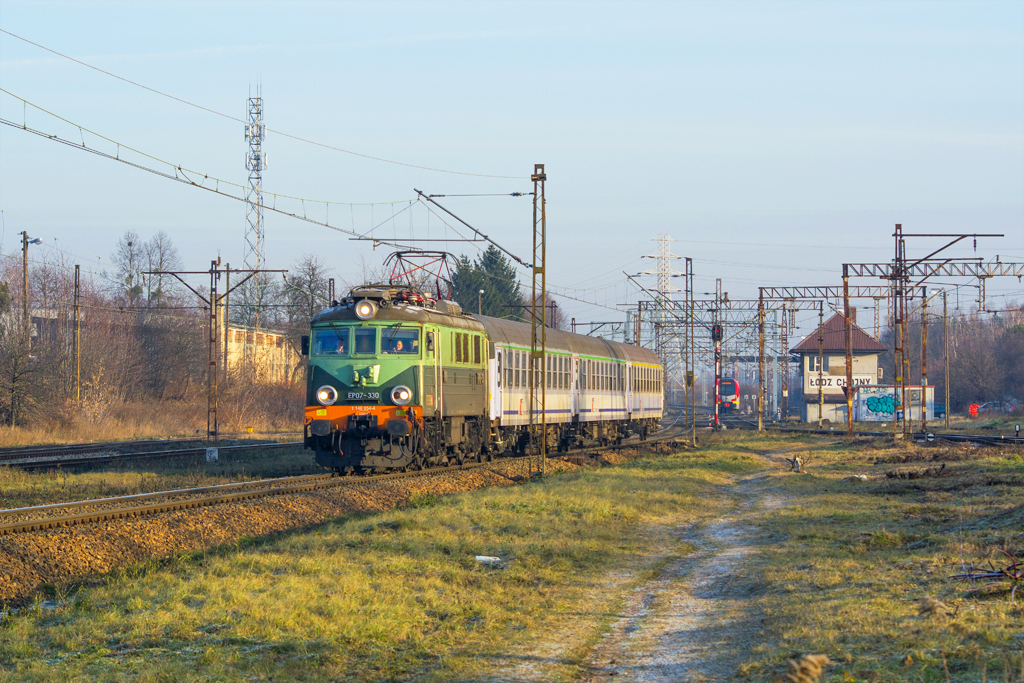 EP07-330 [PKP InterCity]