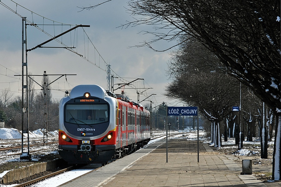 EN57-1044 [Przewozy Regionalne]