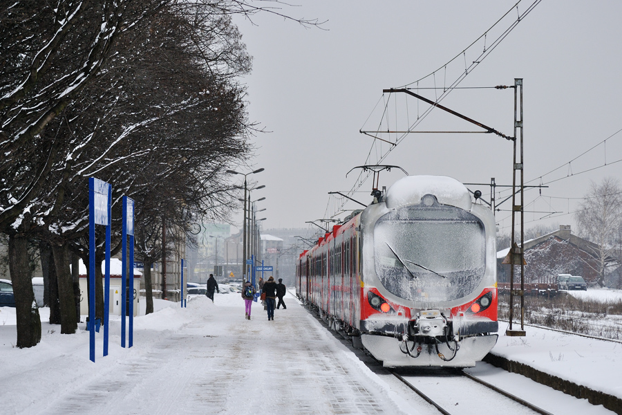 EN57-1044 [Przewozy Regionalne]