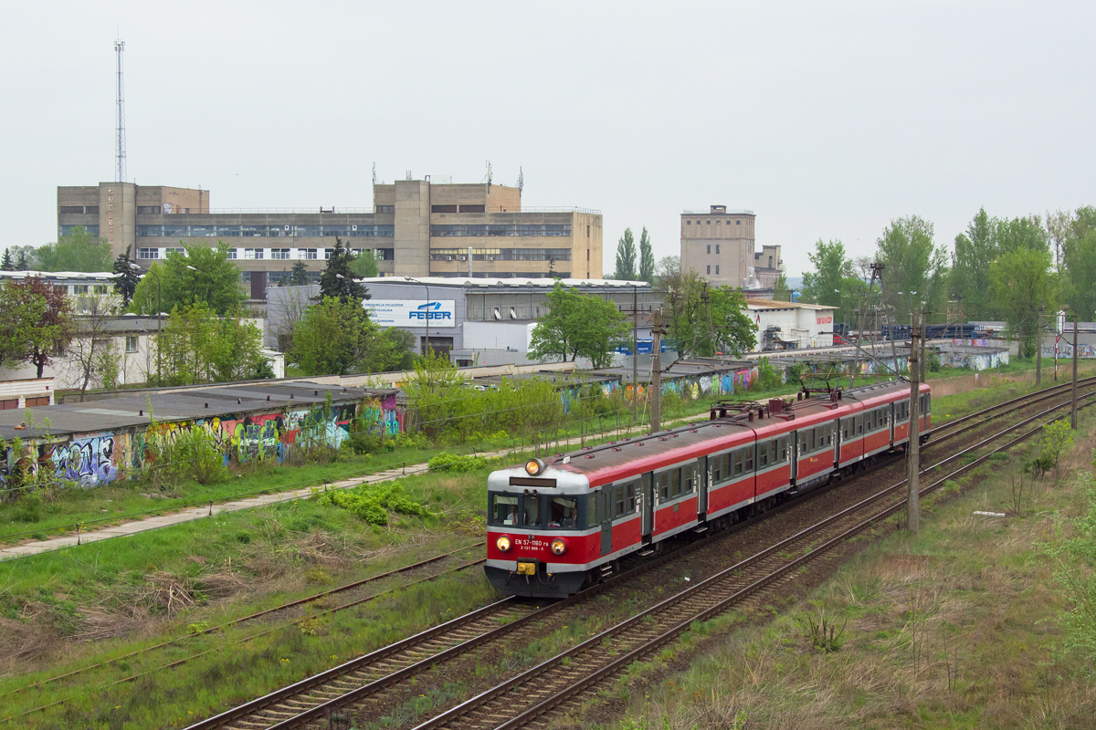 EN57-1160 [Przewozy Regionalne]