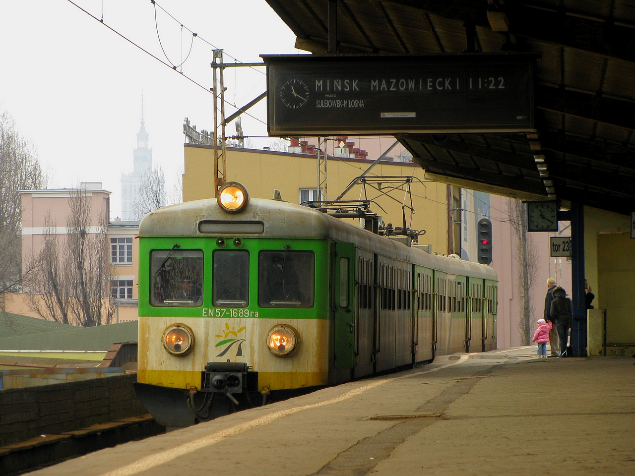 EN57-1689 [Koleje Mazowieckie]