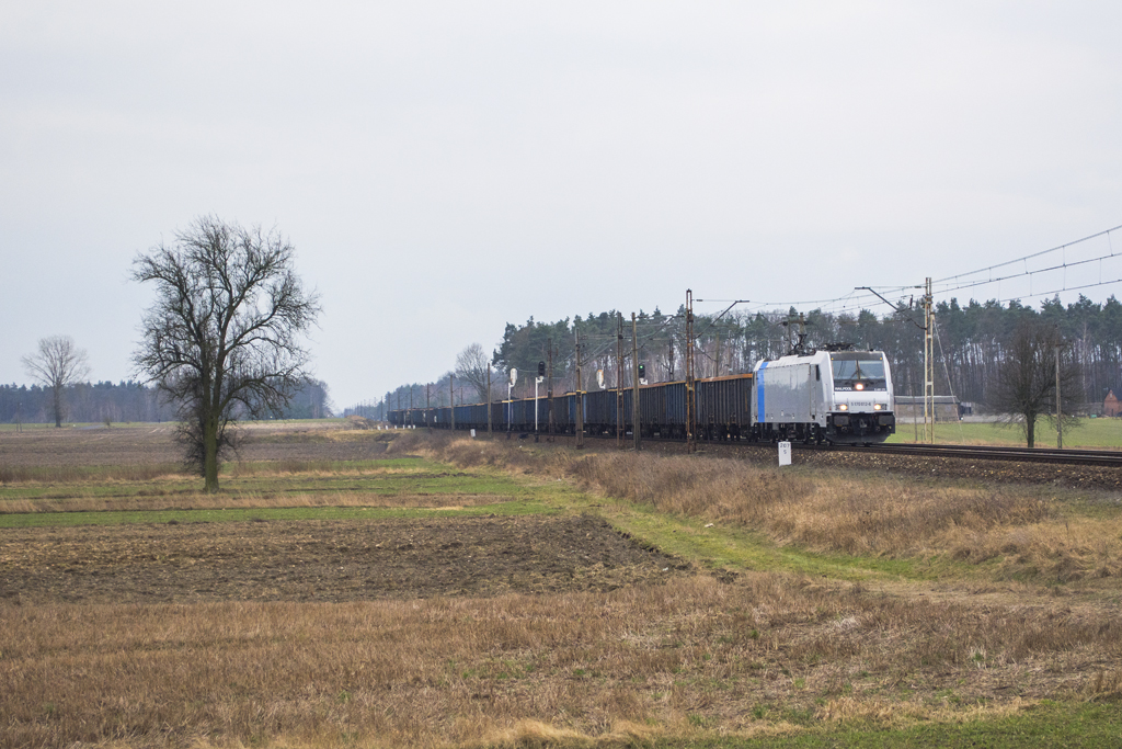 E483-251 [Railpool GmbH / del. Ciech Cargo]