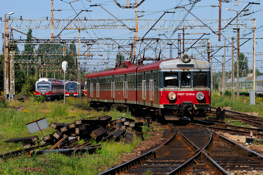 EN57-1246 [Przewozy Regionalne]