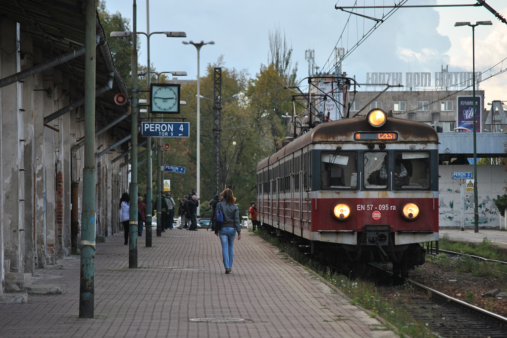 EN57-095 [Przewozy Regionalne]
