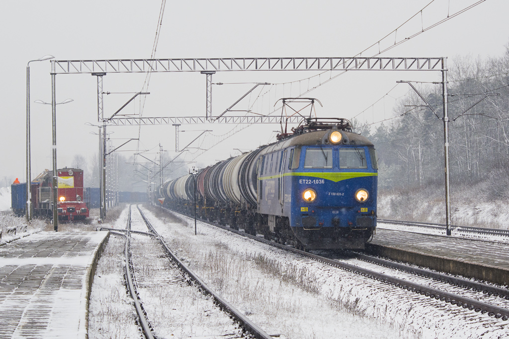 ET22-1036 [PKP Cargo / del. Orlen KolTrans]