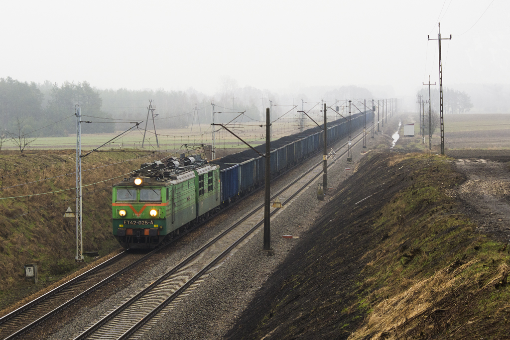 ET42-025 [PKP Cargo]