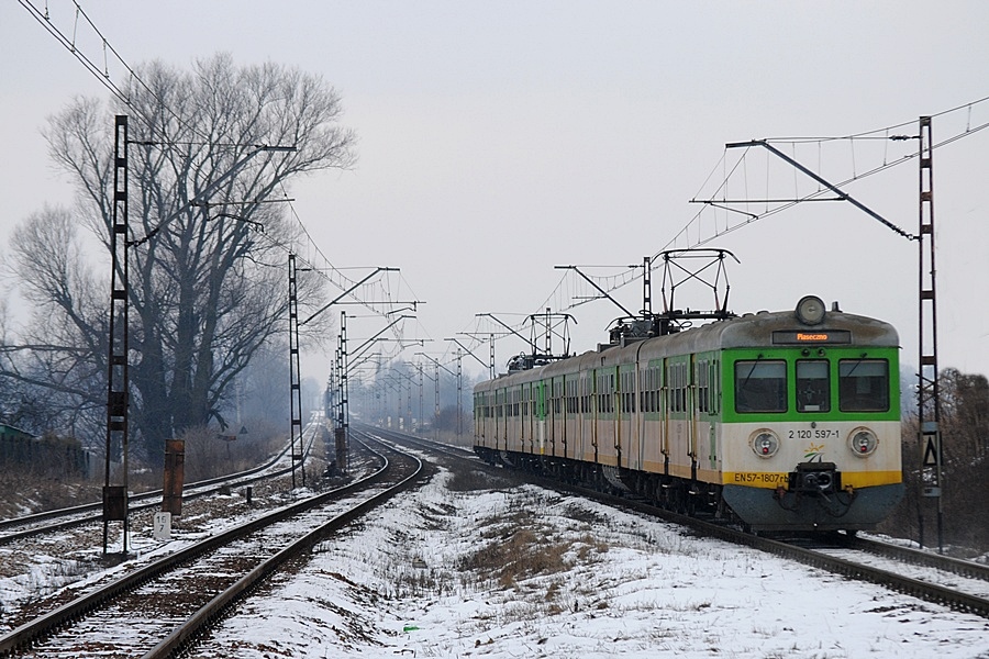 EN57-1807 [Koleje Mazowieckie]