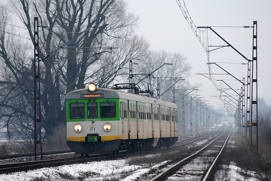 EN57-1813 [Koleje Mazowieckie]