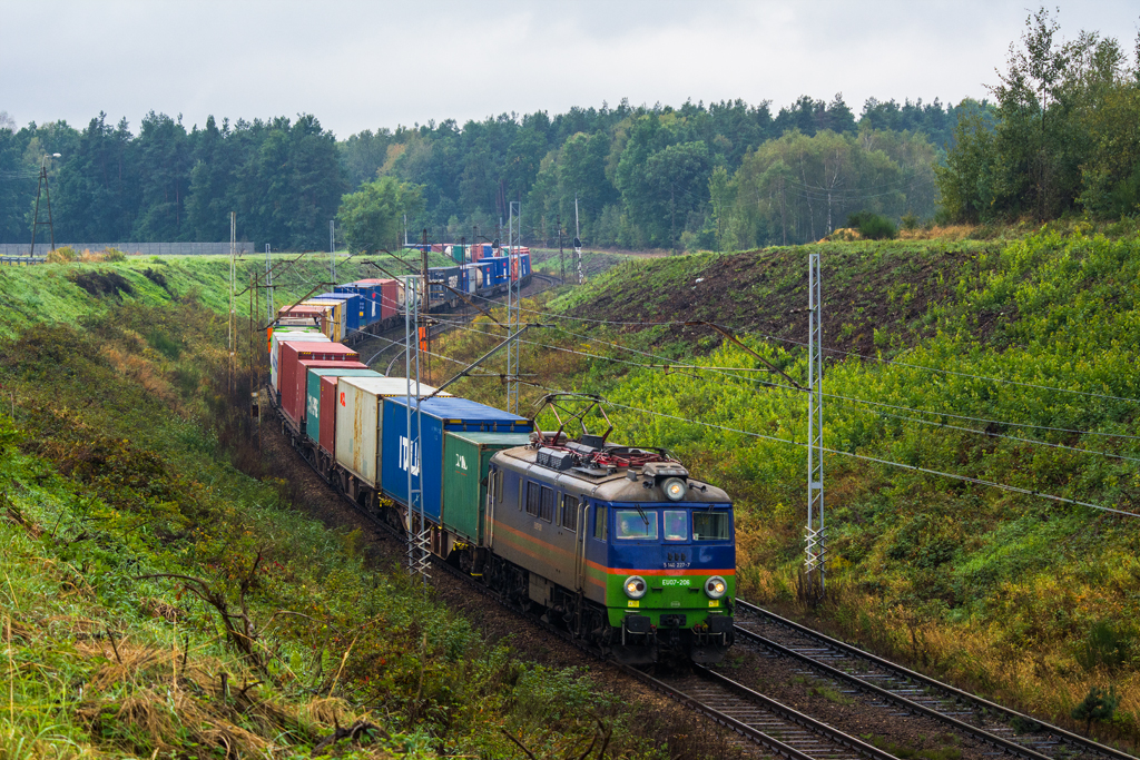 EU07-206 [Ecco Rail / del. Captrain Polska]