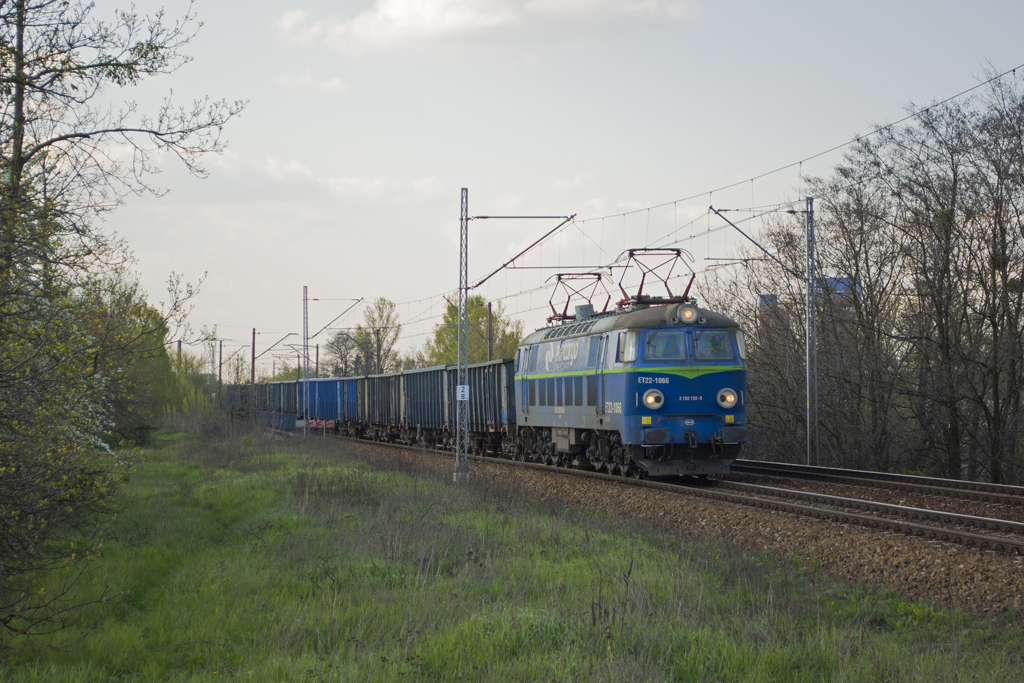 ET22-1066 [PKP Cargo]