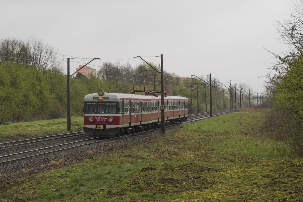 EN57-1243 [Przewozy Regionalne]