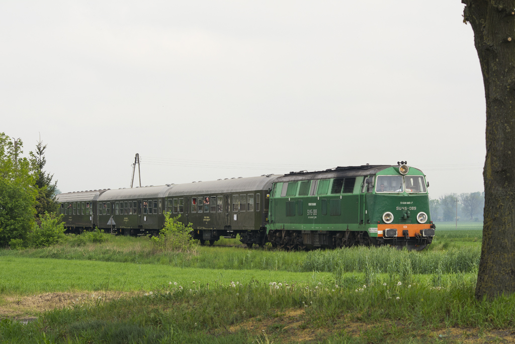 SU45-089 [Przewozy Regionalne]