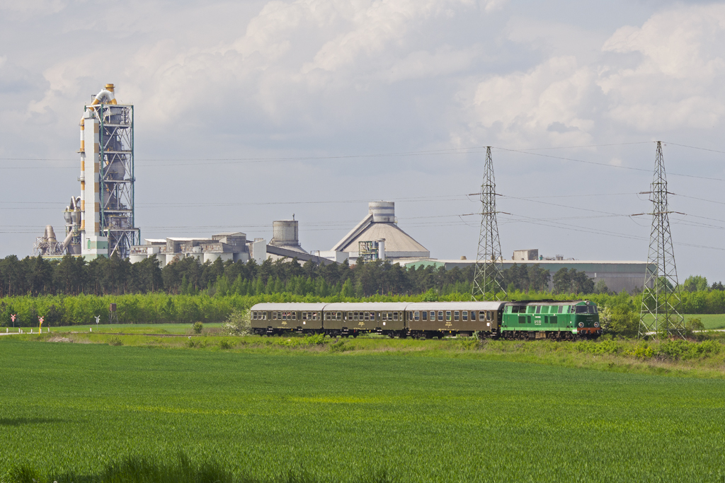 SU45-089 [Przewozy Regionalne]