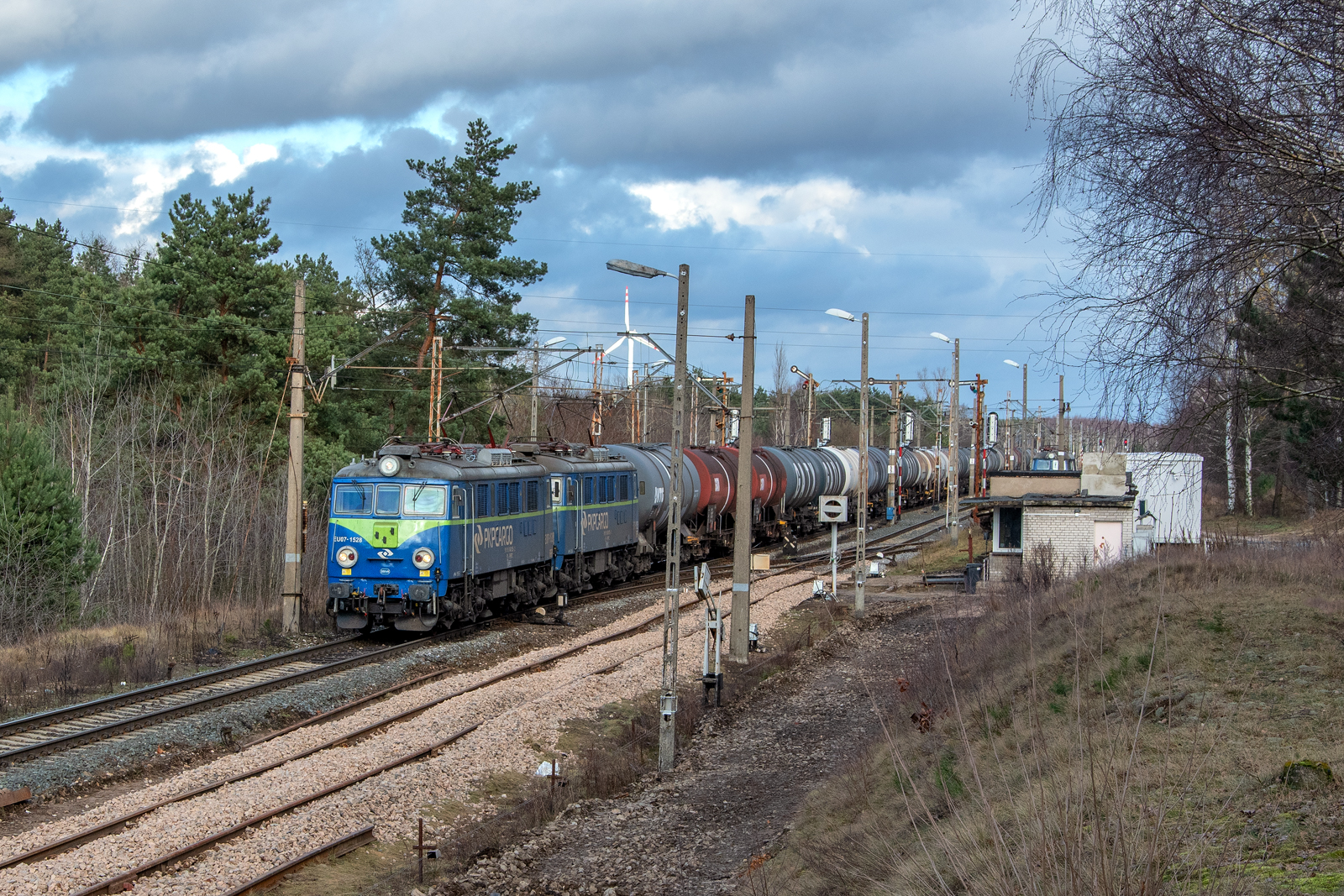 EU07-1528 [PKP Cargo]