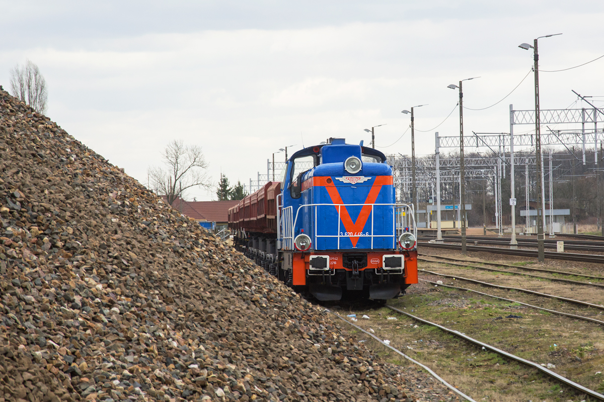 SM42-2216 [ZPNTMiU Tabor Dębica]