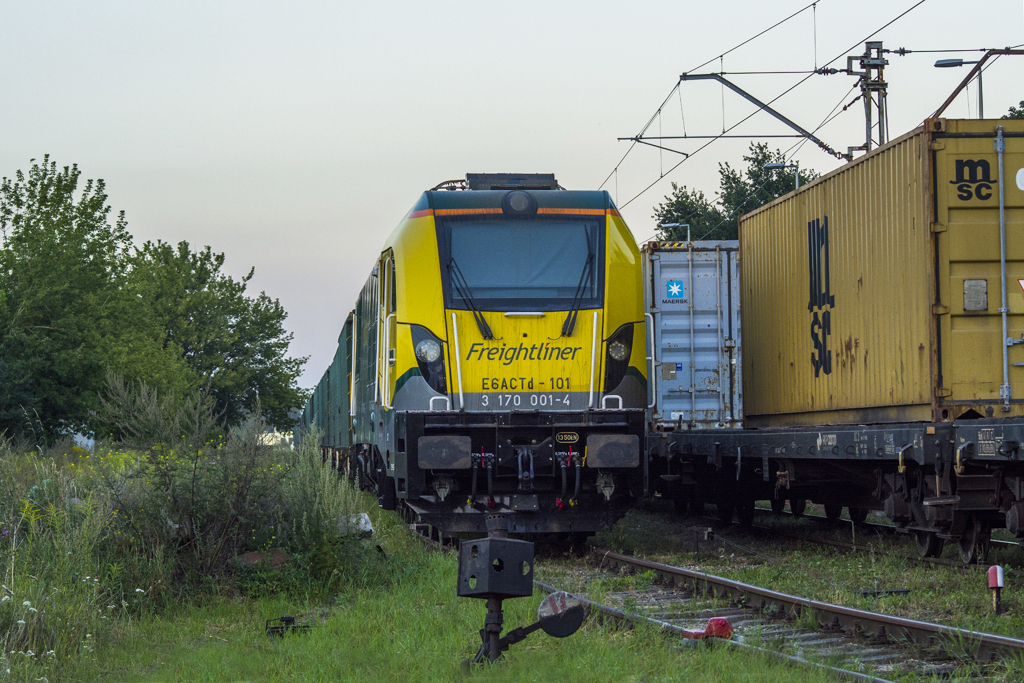E6ACTd-101 [Freightliner PL]