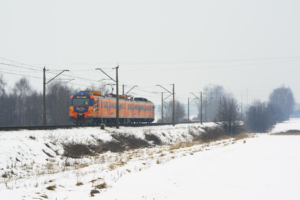 EN57AL-2101 [Przewozy Regionalne]